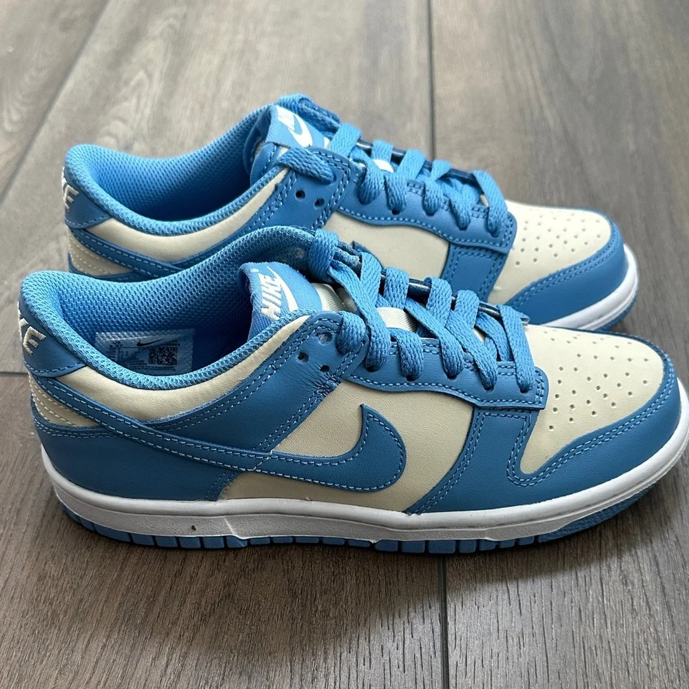 Nike Kids Dunk Low Sneakers - Picture 3 of 4